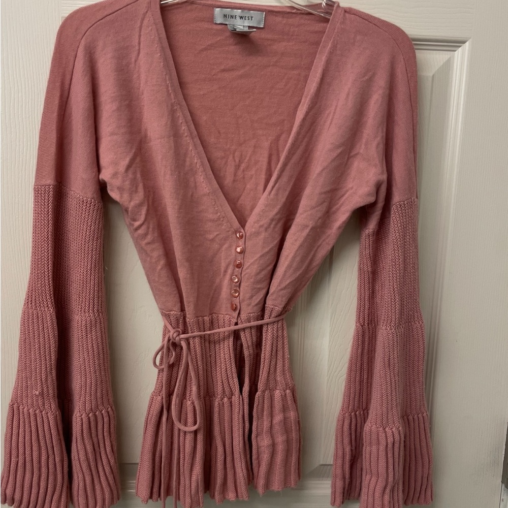 NWOT Nine West Pretty Peachy Pink Bell Sleeve Sweater